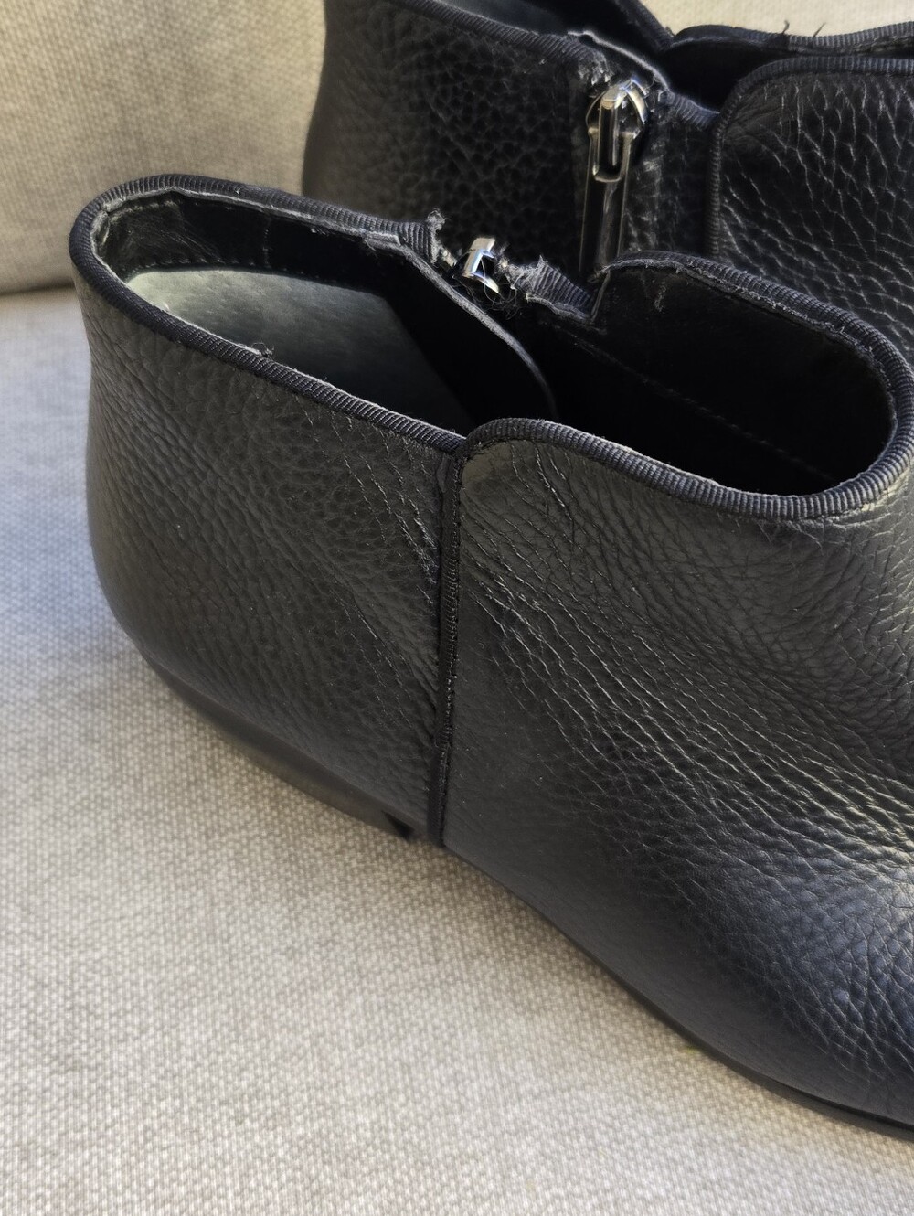 Sam Edelman Petty Classic Black Pebbled Leather Ankle Booties - Picture 5 of 13